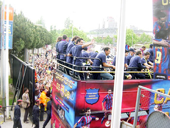 Plus d'un million de Barcelonais ont salué le Barça